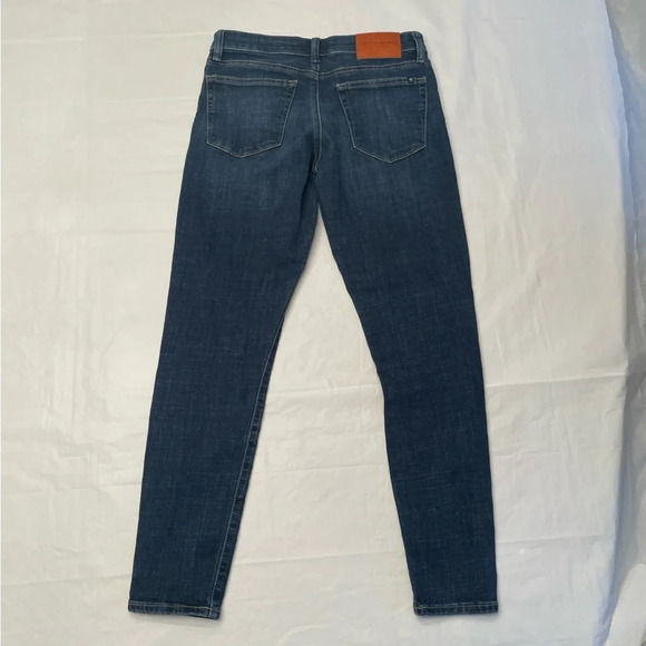 π Womanβs Lucky Brand  Blue Jeans, Size 28, Stella Fit π - Picture 10 of 11
